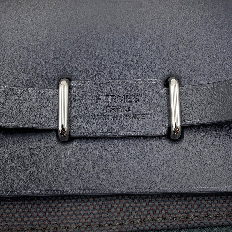 エルメス ショルダーバッグ エールバッグジップ ミニ アルドワーズ/シルバー金具 トワルミリタリー/ヴァッシュハンター K刻印