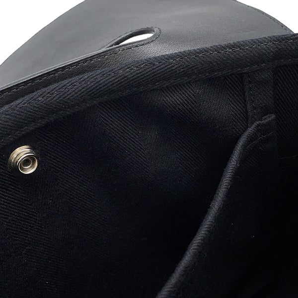 エルメス ハンドバッグ ヴァルパライソPM ブラック/シルバー金具 トワルシェブロン/レザー □M刻印 黒