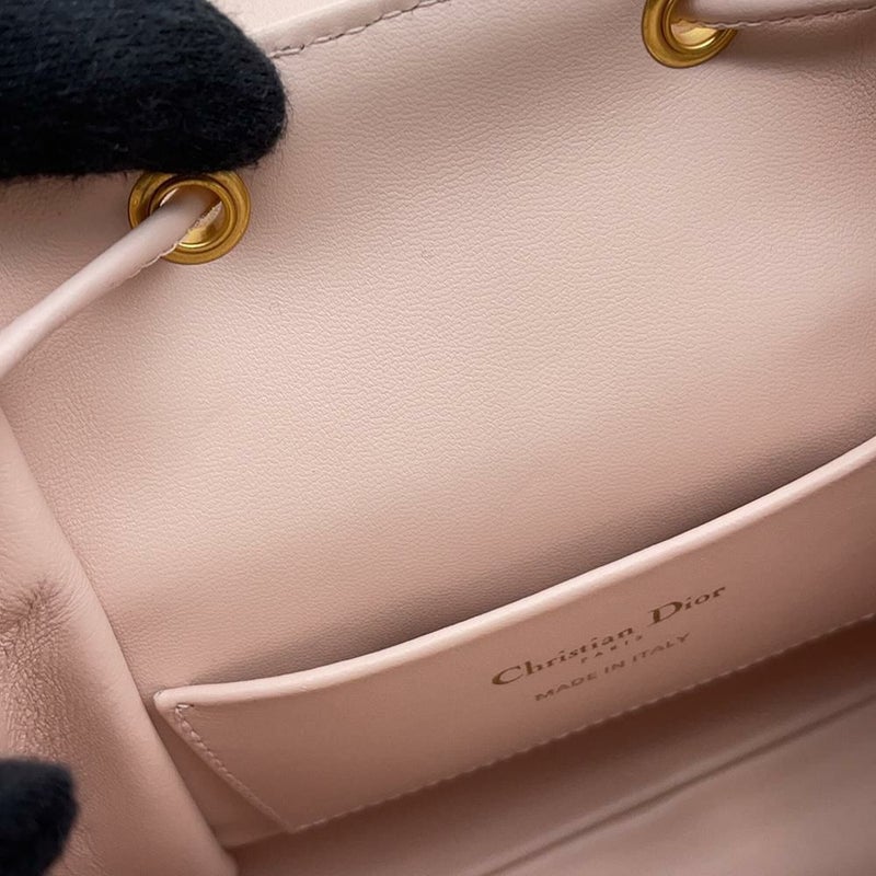 クリスチャン・ディオール リュック カロ マクロカナージュ スモール ラムスキン M6302UNOZ_M413 バックパック バッグ