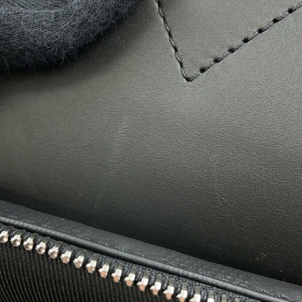 ルイヴィトン ボディバッグ ダミエ・アンフィニ アヴェニュー・スリングバッグ N41720 LOUIS VUITTON 黒 ブラック