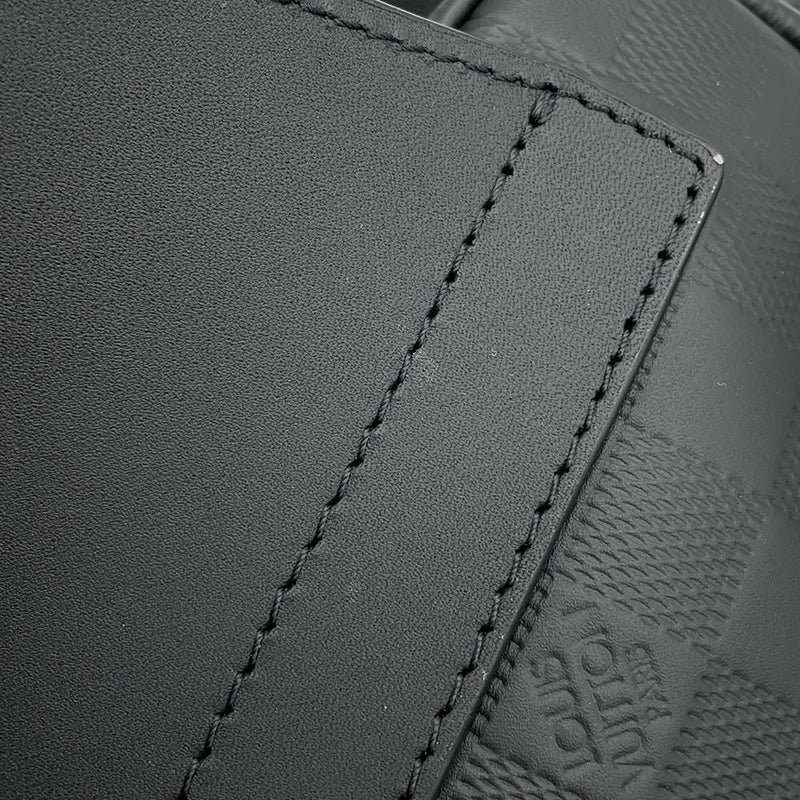 ルイヴィトン ボディバッグ ダミエ・アンフィニ アヴェニュー・スリングバッグ N41720 LOUIS VUITTON 黒 ブラック