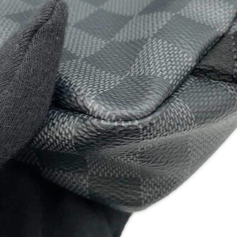 ルイヴィトン ボディバッグ ダミエ・グラフィット アヴェニュー・スリングバッグ N41719 LOUIS VUITTON 黒 ブラック