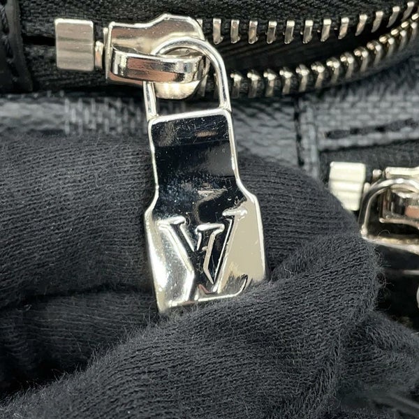 ルイヴィトン ボディバッグ ダミエ・グラフィット アヴェニュー・スリングバッグ N41719 LOUIS VUITTON 黒 ブラック