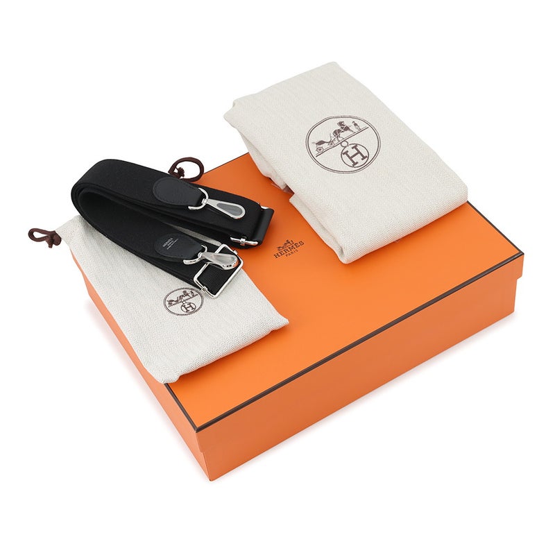 エルメス ショルダーバッグ エブリン3 23 ブラック/シルバー金具 トリヨンクレマンス G刻印 HERMES Evelyne 黒