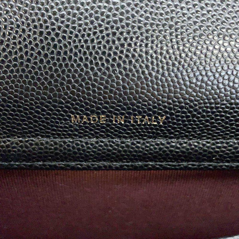 シャネル チェーンショルダーバッグ フラップ フォンケース マトラッセ ココマーク キャビアスキン AP2096 黒