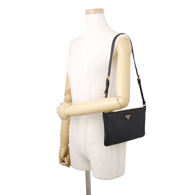 プラダ ショルダーバッグ トライアングルロゴ レザー 1BC238 PRADA バッグ 黒