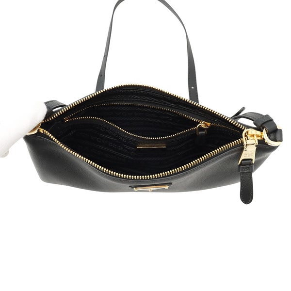 プラダ ショルダーバッグ トライアングルロゴ レザー 1BC238 PRADA バッグ 黒