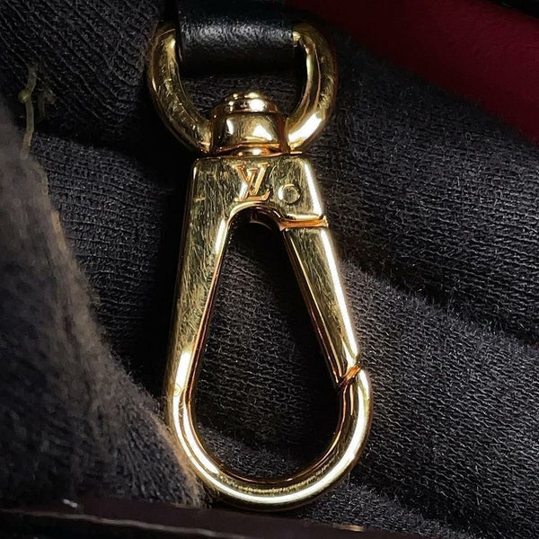 ルイヴィトン ハンドバッグ トリヨンレザー カプシーヌBB M94755 LOUIS VUITTON 2wayショルダーバッグ ブラック 黒