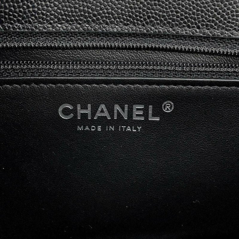 シャネル チェーンショルダーバッグ マトラッセ ココマーク シングルフラップ キャビアスキン AS4405 黒