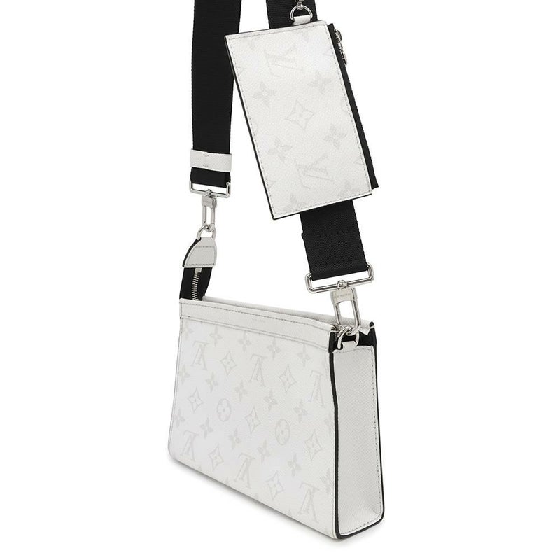 ルイヴィトン ショルダーバッグ モノグラム タイガ ガストン・ウェアラブル ウォレット M30935 LOUIS VUITTON 白