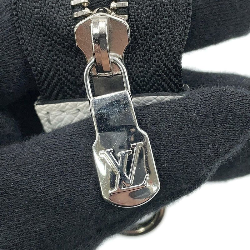 ルイヴィトン ショルダーバッグ モノグラム タイガ ガストン・ウェアラブル ウォレット M30935 LOUIS VUITTON 白