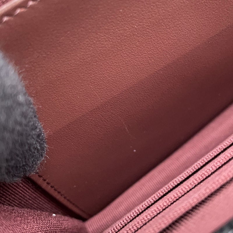 シャネル チェーンウォレット クラシック マトラッセ ココマーク キャビアスキン AP4241 CHANEL 財布 黒