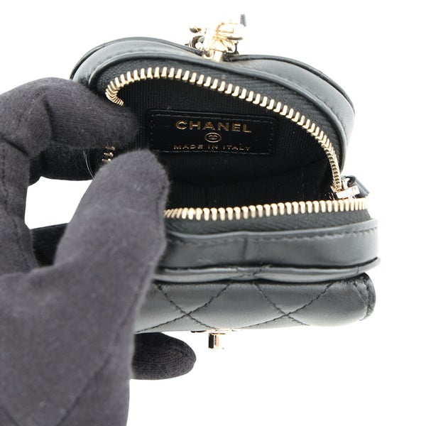 シャネル バッグチャーム マトラッセ ハート ミニ ラムスキン AP4838 CHANEL 黒