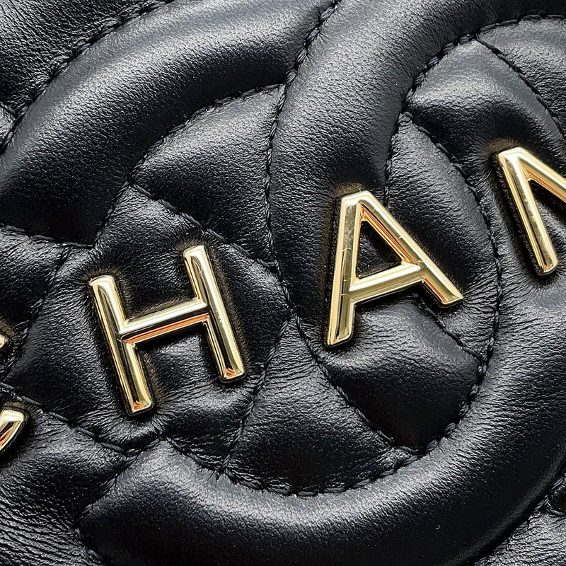 シャネル チェーンショルダーバッグ マトラッセ ココマーク スター 星 ラムスキン AS4579 CHANEL 黒