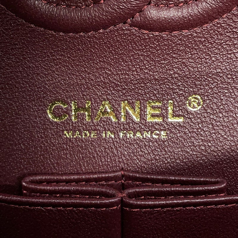 シャネル チェーンショルダーバッグ クラシック マトラッセ23 ココマーク キャビアスキン A01113 CHANEL 黒