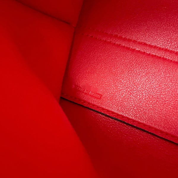 ロエベ チェーンショルダーバッグ アベニュー アナグラム レザー LOEWE バッグ