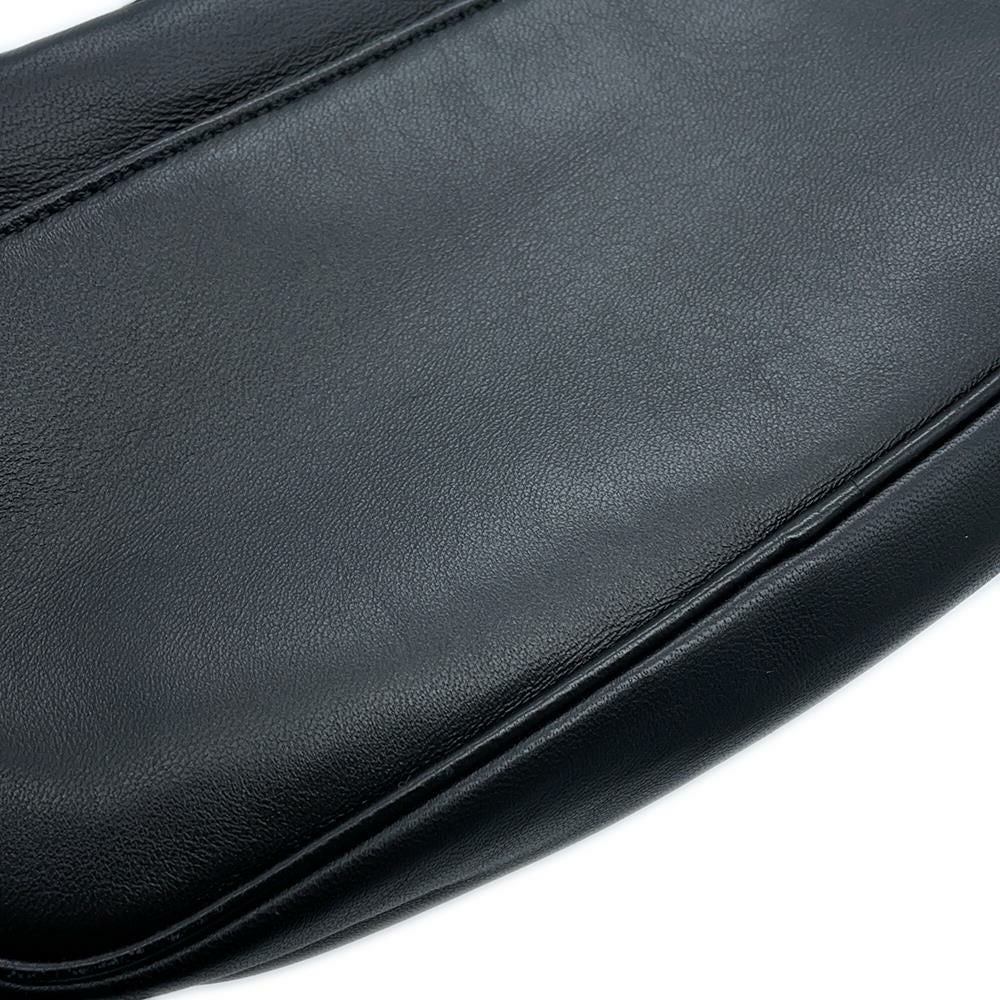 【美品】サンローランパリ　ボディバッグ　ロゴプレート　レザー　シルバー金具　黒 SAINT LAURENT サンローラン ボディバッグ CLAUDIUS 590076 03U0E