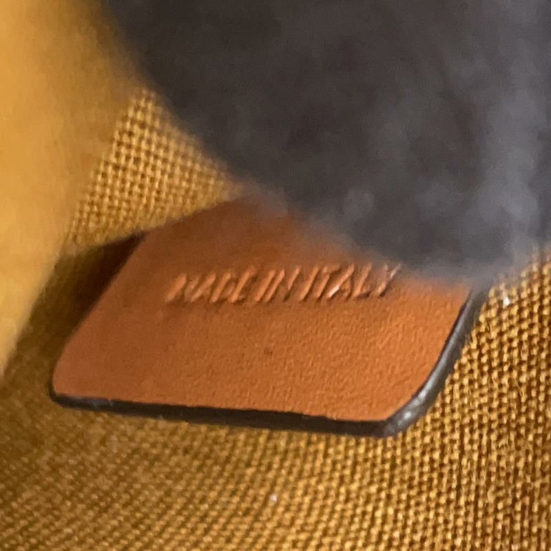 セリーヌ ショルダーバッグ トリオンフ ファルコ ミディアム 191502 CELINE バッグ