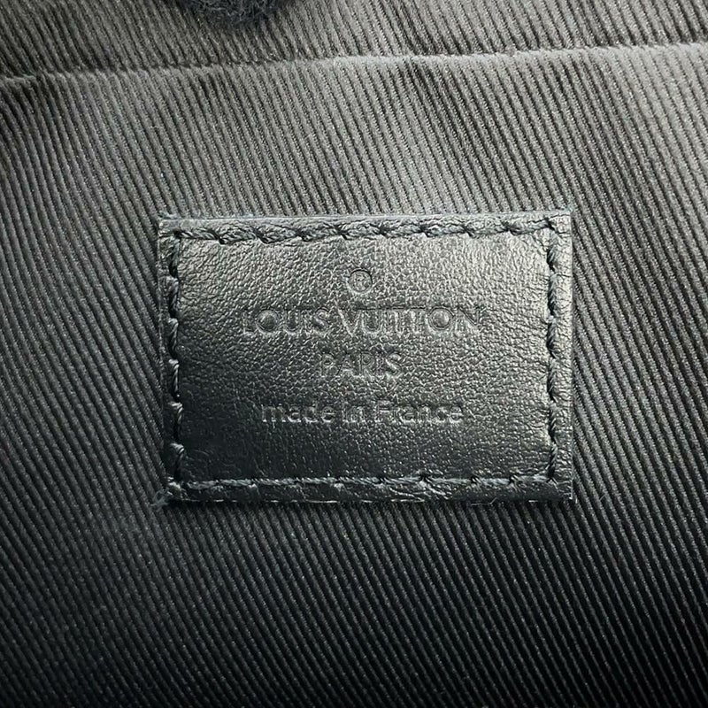 ルイヴィトン ショルダーバッグ モノグラム・エクリプス リバース トリオ・メッセンジャー M69443 LOUIS VUITTON ブラック 黒