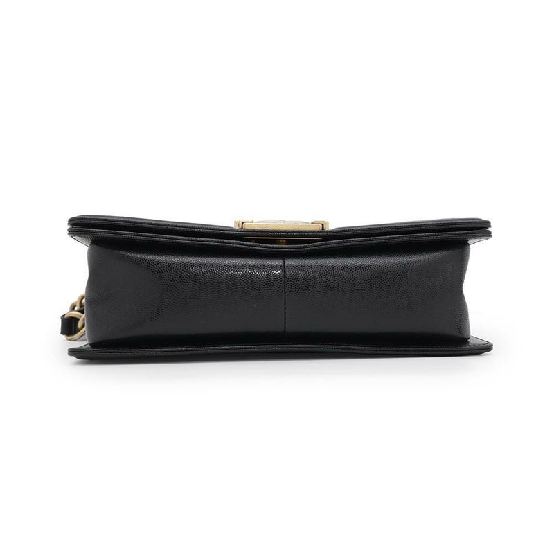 シャネル チェーンショルダーバッグ ココマーク ボーイシャネル キャビアスキン A67086 CHANEL 斜めがけ BOY CHANEL 黒