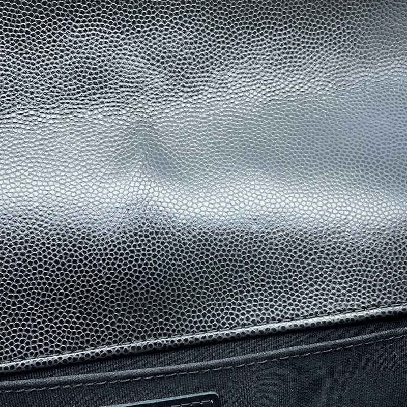 シャネル チェーンショルダーバッグ ココマーク ボーイシャネル キャビアスキン A67086 CHANEL 斜めがけ BOY CHANEL 黒