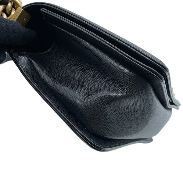 シャネル チェーンショルダーバッグ ココマーク ボーイシャネル キャビアスキン A67086 CHANEL 斜めがけ BOY CHANEL 黒