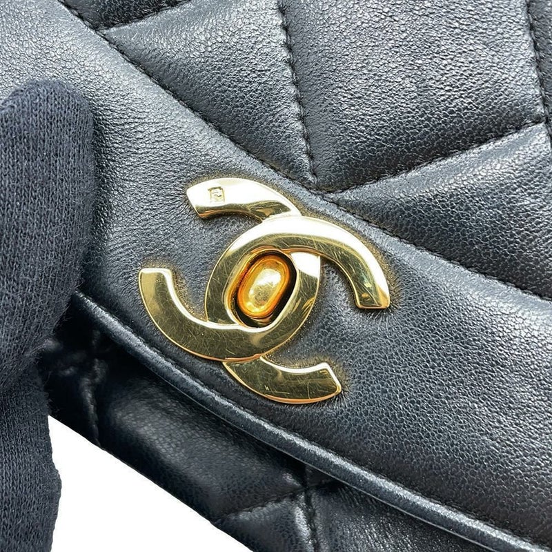 シャネル チェーンショルダーバッグ マトラッセ ココマーク ダイアナ ラムスキン A01164 CHANEL バッグ 斜め掛け 黒