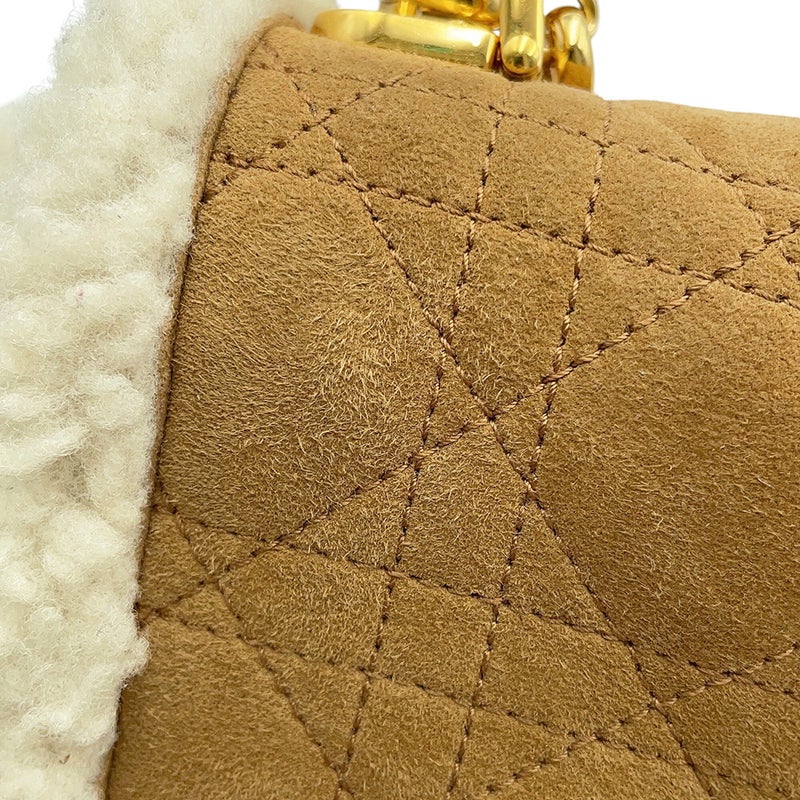 クリスチャン・ディオール ショルダーバッグ カロ カナージュ ムートン/シアリング M9241UMMN Christian Dior セール品