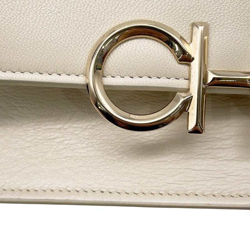 ジミーチュウ チェーンショルダーバッグ ロゴ レザー JIMMY CHOO バッグ 白