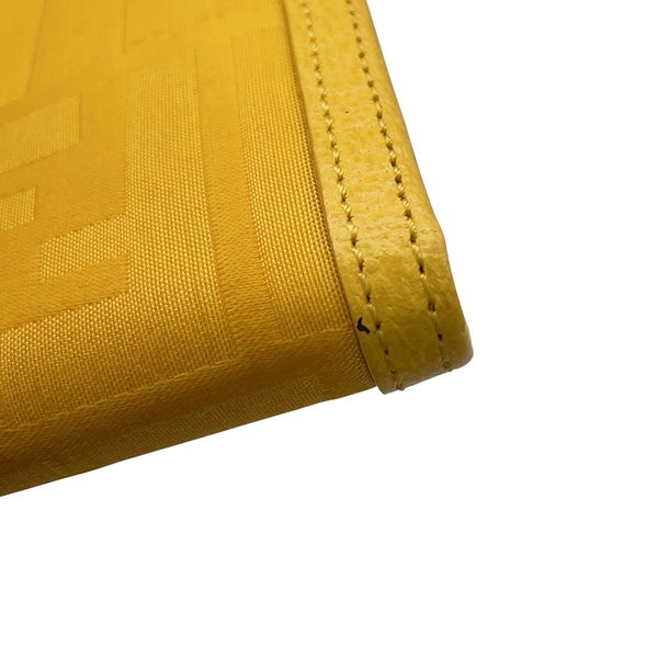 フェンディ 三つ折り財布 ズッカ FFロゴ ナイロン FENDI 財布