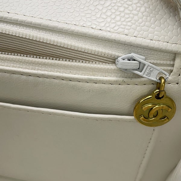 シャネル チェーンショルダーバッグ マトラッセ25 ココマーク シングルチェーン シングルフラップ A01165 CHANEL 白