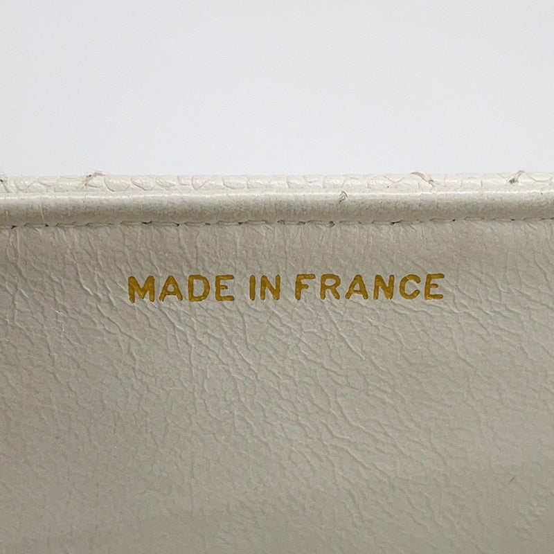 シャネル チェーンショルダーバッグ マトラッセ25 ココマーク シングルチェーン シングルフラップ A01165 CHANEL 白