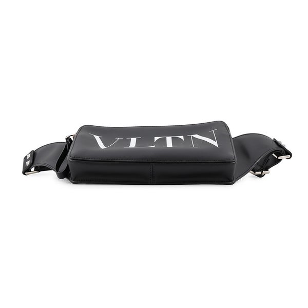 ヴァレンティノ・ガラヴァーニ ボディバッグ VLTNロゴ レザー VY2B0A10WJW VALENTINO ベルトバッグ 黒