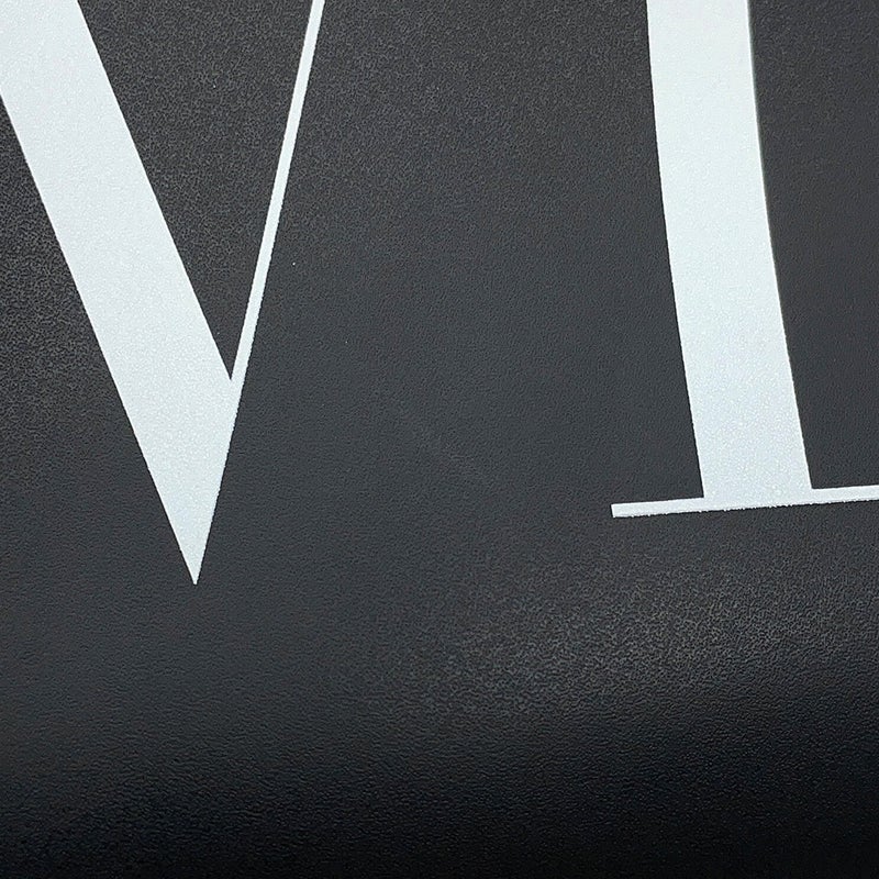 ヴァレンティノ・ガラヴァーニ ボディバッグ VLTNロゴ レザー VY2B0A10WJW VALENTINO ベルトバッグ 黒