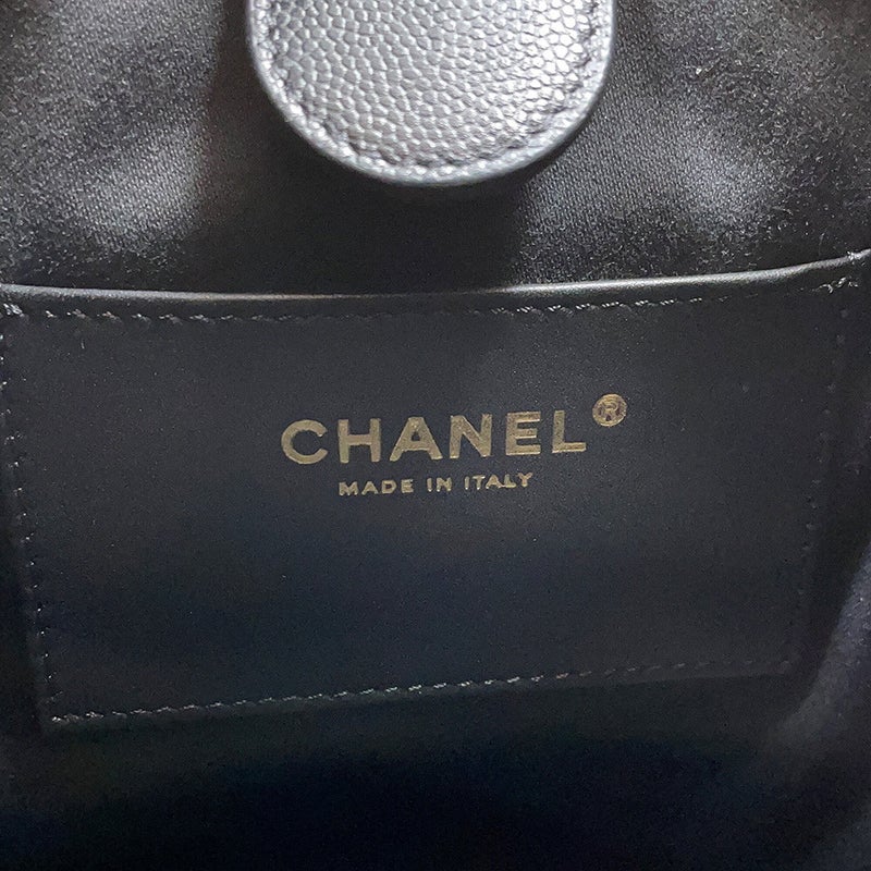 シャネル リュック CHANEL 25 ミディアム バックパック マトラッセ ココマーク キャビアスキン AS5600 CHANEL 黒
