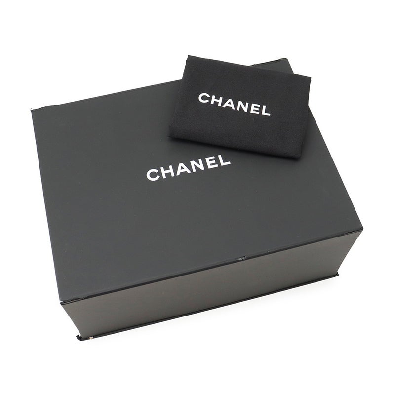 シャネル リュック CHANEL 25 ミディアム バックパック マトラッセ ココマーク キャビアスキン AS5600 CHANEL 黒