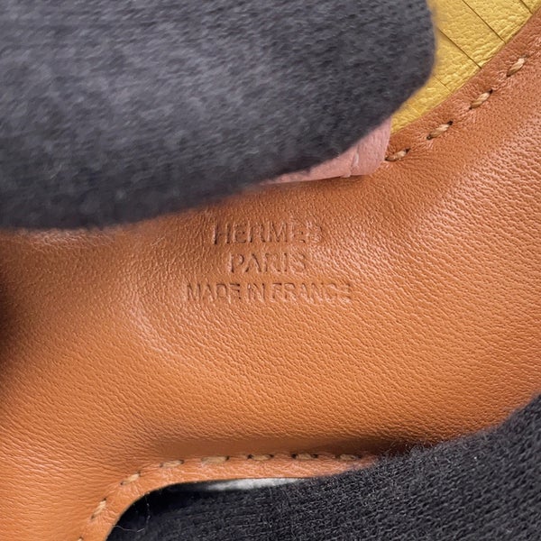 エルメス バッグチャーム ロデオPM ゴールド/ パイユ/ローズサクラ ラムスキン K刻印