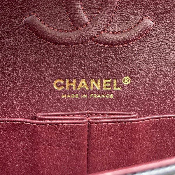 シャネル チェーンショルダーバッグ クラシック マトラッセ23 ココマーク キャビアスキン A01113 CHANEL 黒