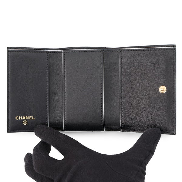 シャネル 三つ折り財布 ココマーク ラムスキン コンパクトウォレット CHANEL 財布 黒