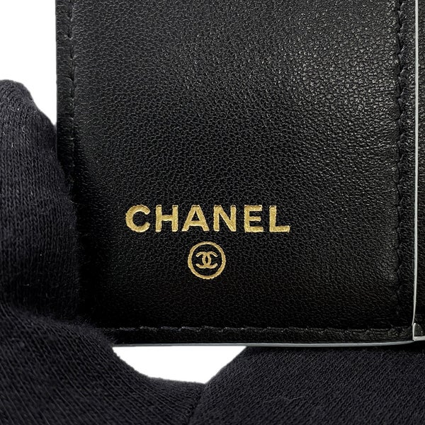 シャネル 三つ折り財布 ココマーク ラムスキン コンパクトウォレット CHANEL 財布 黒