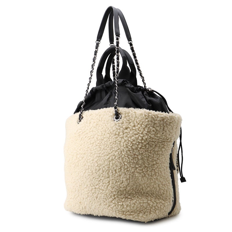 シャネル トートバッグ マトラッセ ココマーク ボア 巾着トート ムートン ナイロン CHANEL 2way