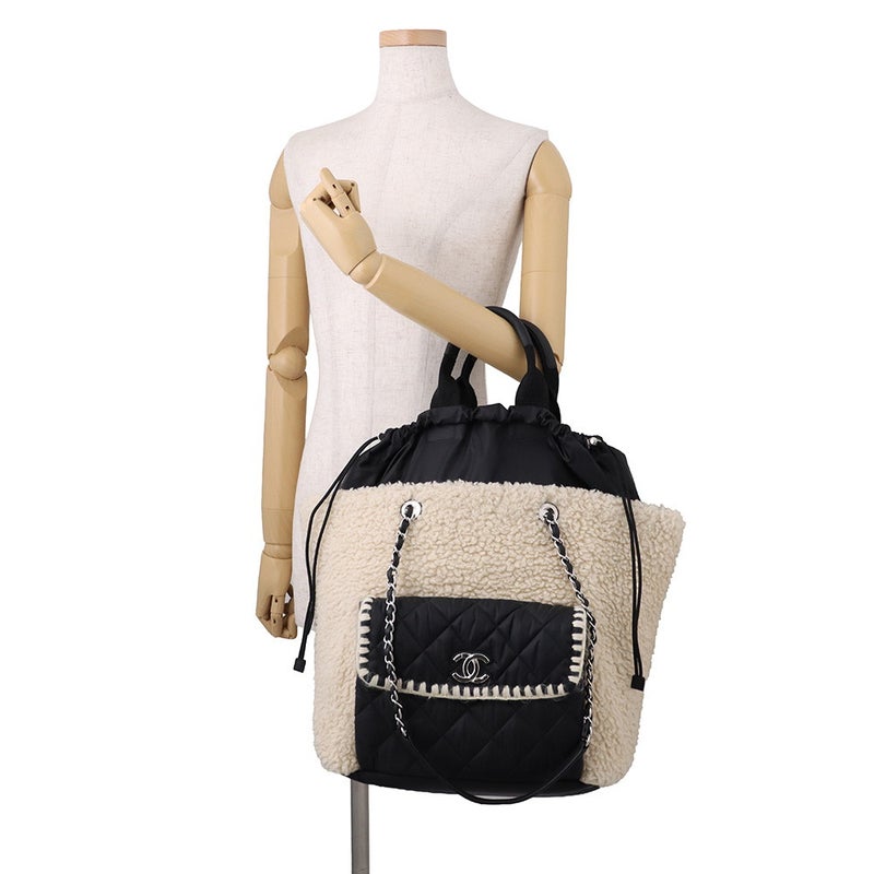 シャネル トートバッグ マトラッセ ココマーク ボア 巾着トート ムートン ナイロン CHANEL 2way