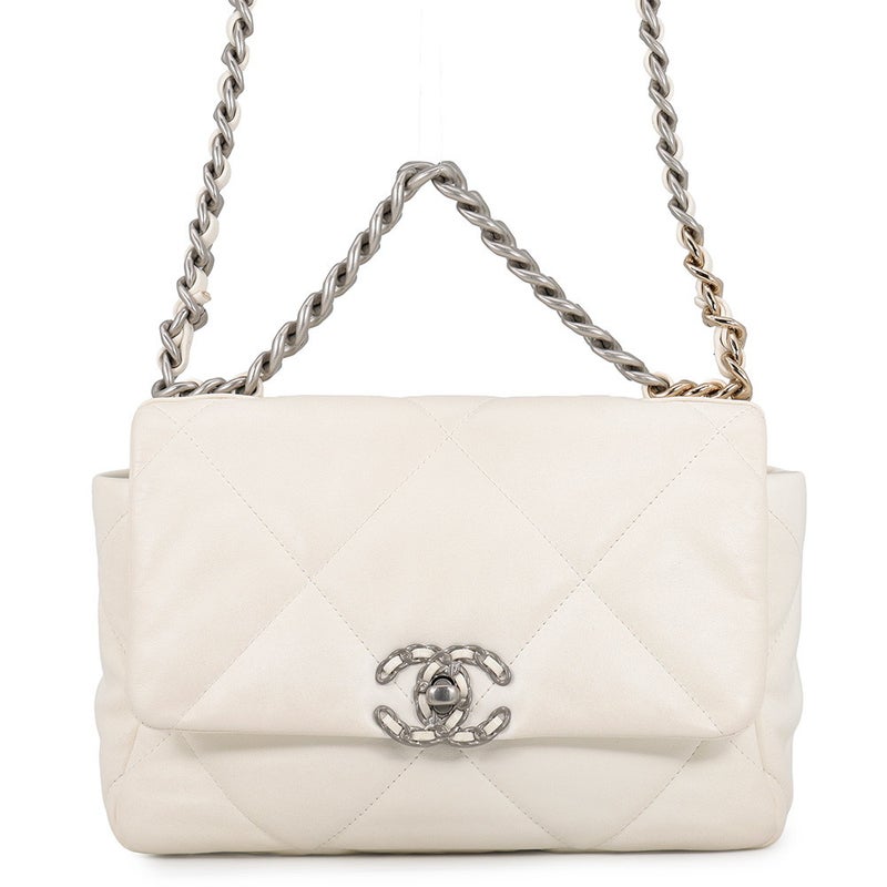 シャネル チェーンショルダーバッグ CHANEL19 フラップバッグ ココマーク ラムスキン AS1160 CHANEL 白