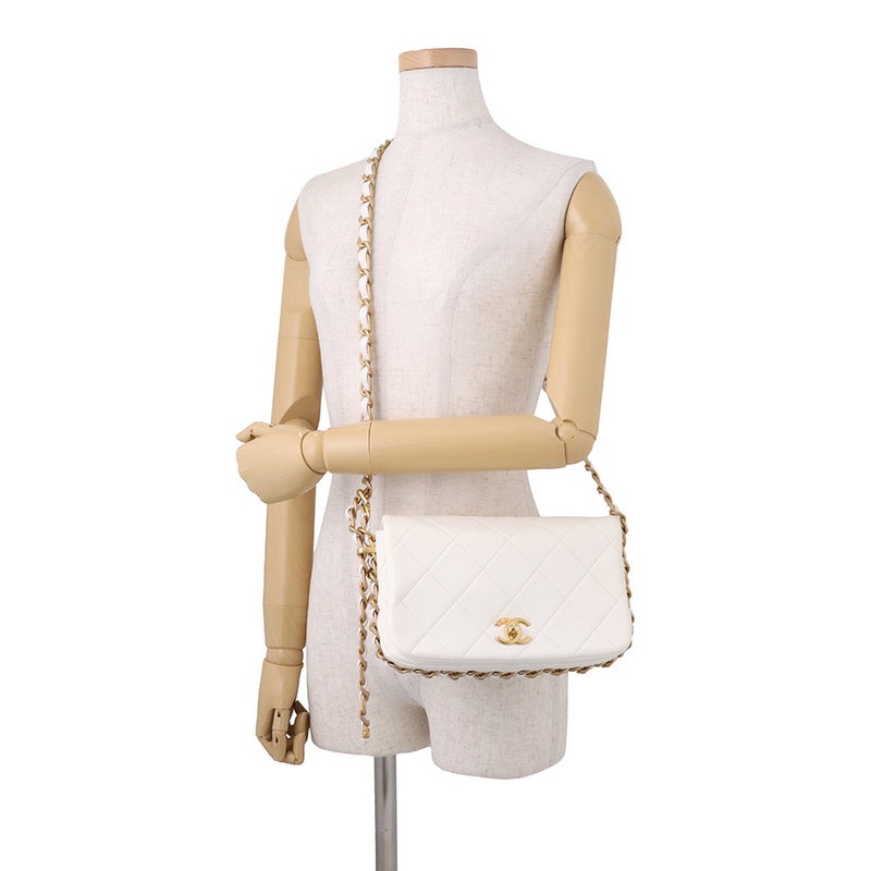 シャネル チェーンショルダーバッグ マトラッセ ココマーク ラムスキン AS4451 CHANEL 白