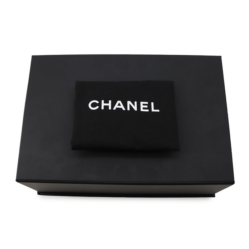 シャネル チェーンショルダーバッグ マトラッセ ココマーク ラムスキン AS4451 CHANEL 白
