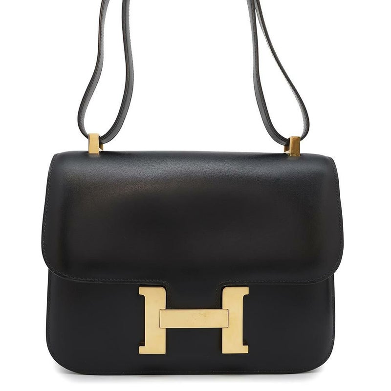 エルメス ショルダーバッグ コンスタンス23 ブラック/ゴールド金具 ボックスカーフ 〇W刻印 黒