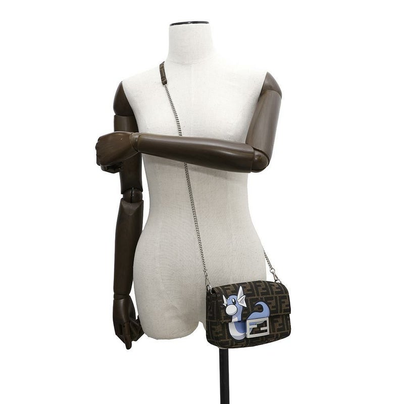 フェンディ ハンドバッグ ミニバゲット ミニリュウ 8BS017 FENDI 2wayチェーンショルダー ポケモン コラボ