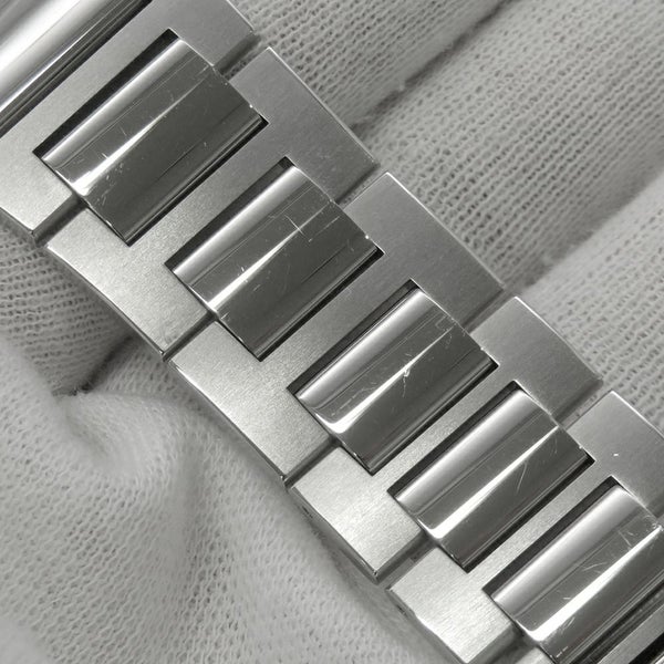 ジラールペルゴ ロレアート 81010-11-3153-1CM GIRARD-PERREGAUX 腕時計 グリーン文字盤