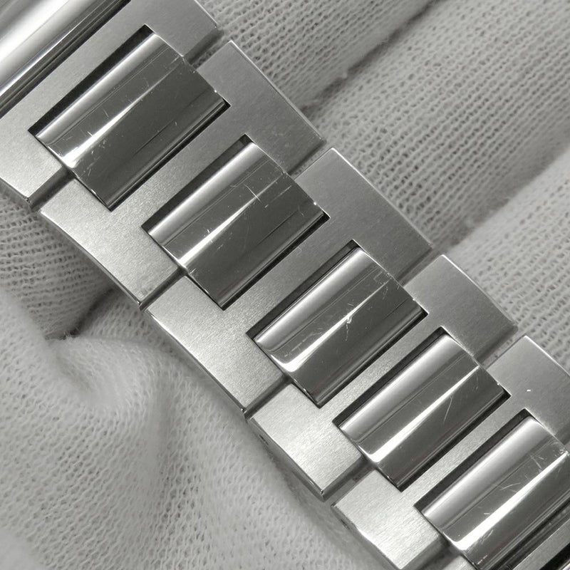 ジラールペルゴ ロレアート 81010-11-3153-1CM GIRARD-PERREGAUX 腕時計 グリーン文字盤