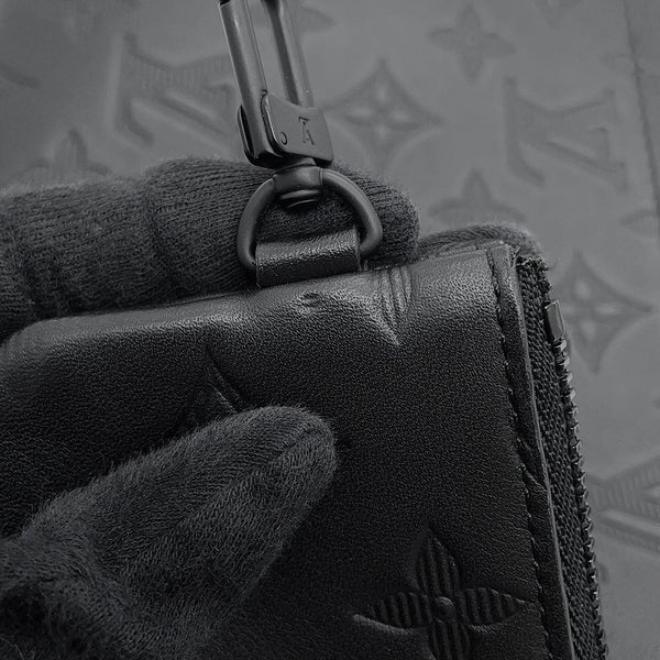 ルイヴィトン ショルダーバッグ モノグラム・シャドウ デュオ・メッセンジャー M69827 LOUIS VUITTON 黒 ブラック